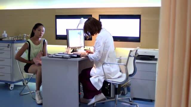 愛的婦產科 姑娘來看病,不料大夫是個男的,不樂意了